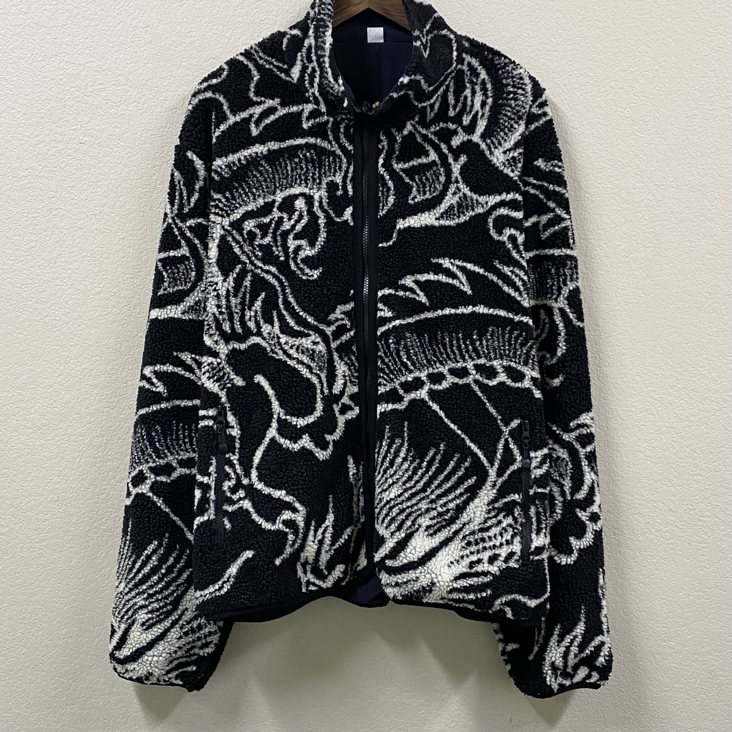 2022 stussy reversible dragon sherpa black zip-up jacket