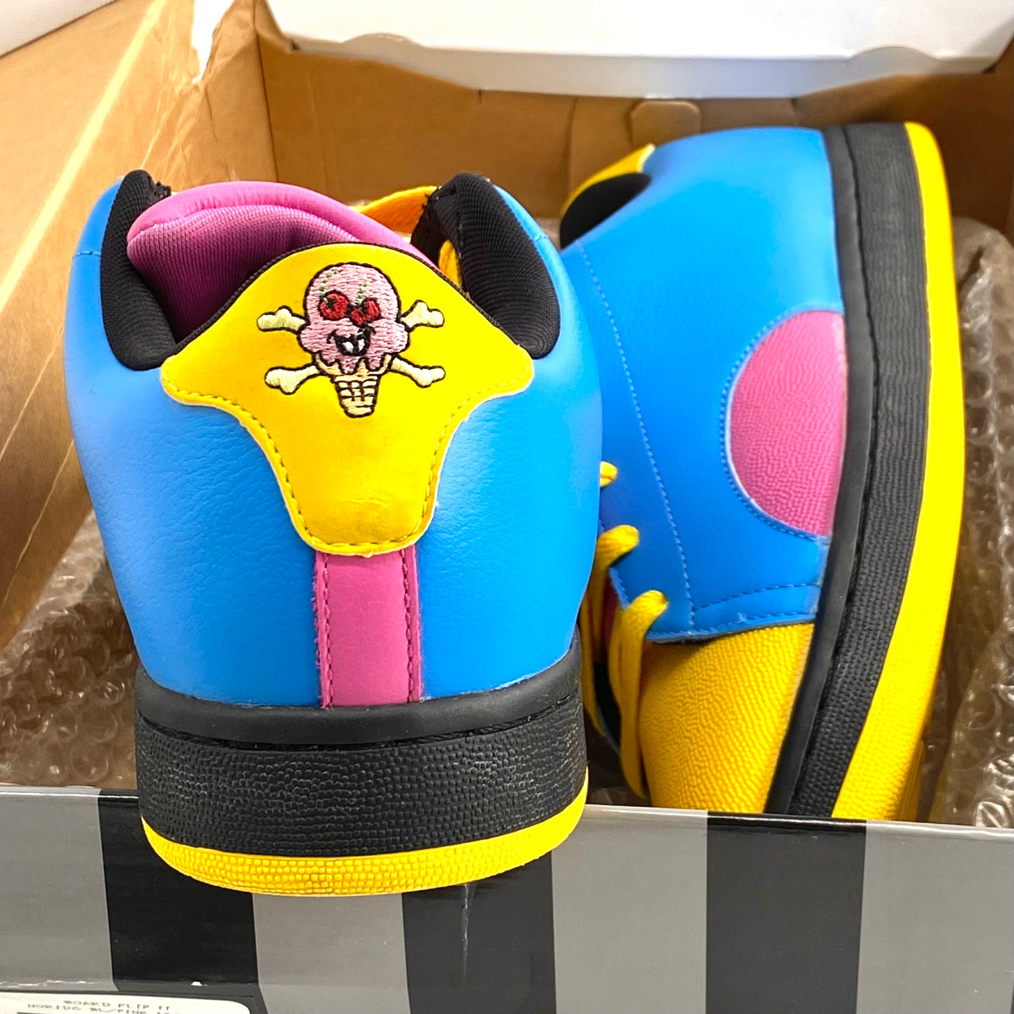 2007 reebok bbc ice cream board flip II cotton candy