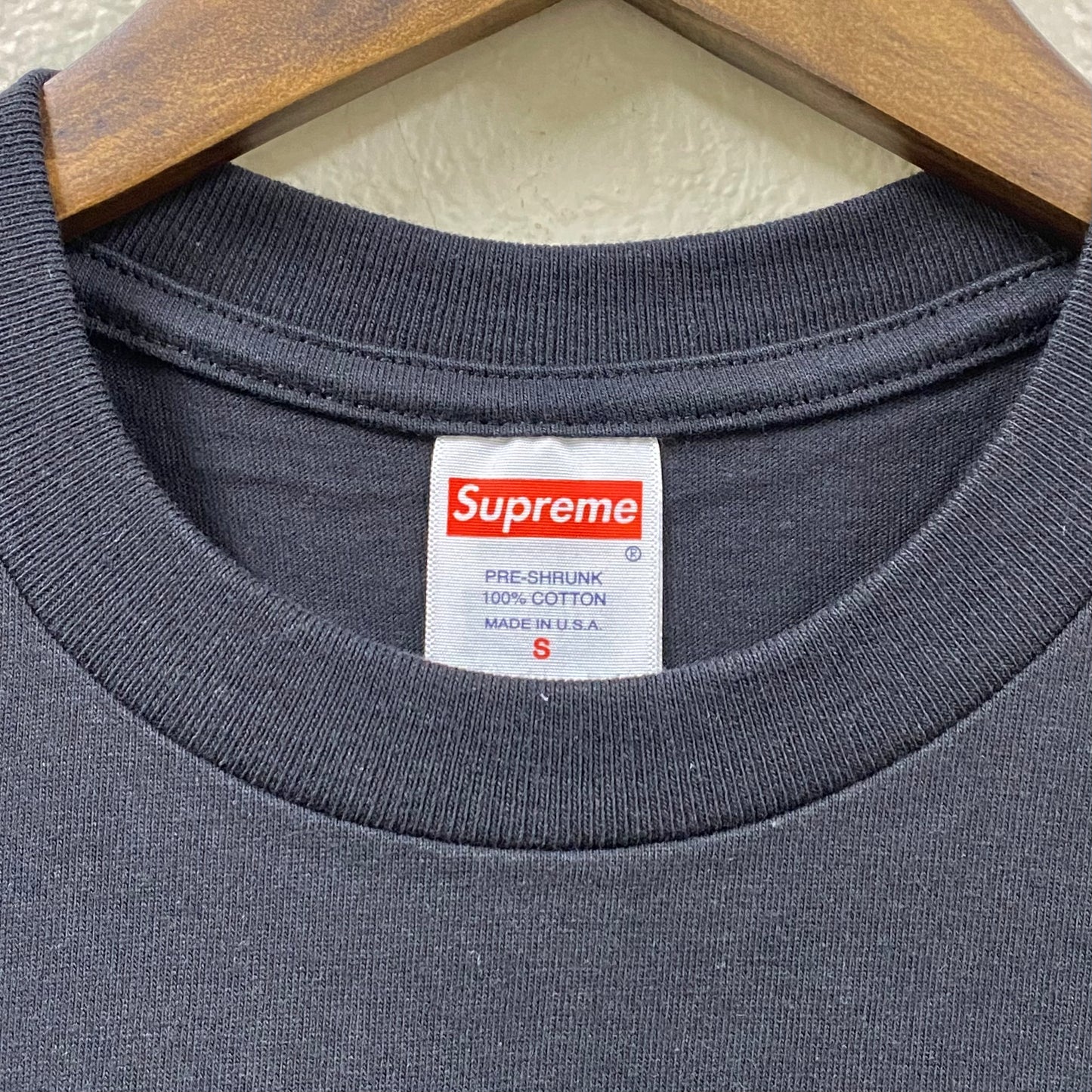 2023 f/w supreme nyc black t-shirt