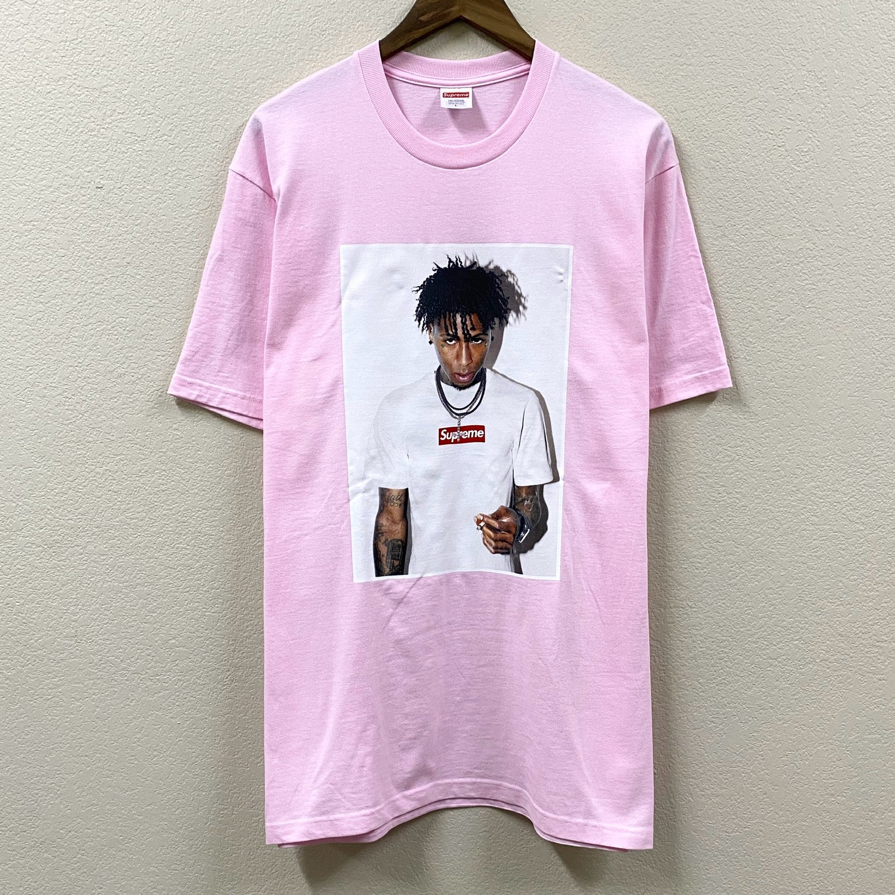 2023 f/w supreme nba youngboy photo pink t-shirt – cookin aint free