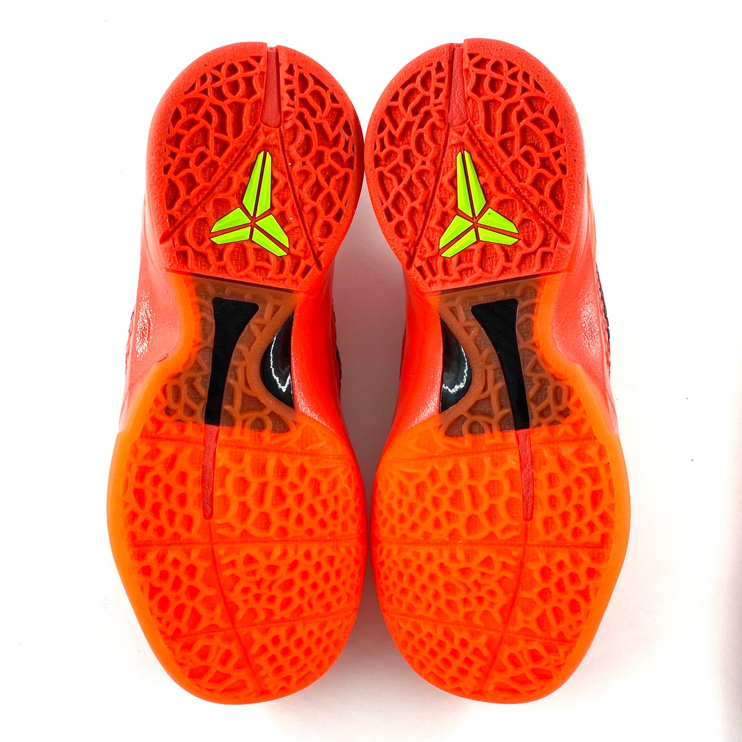 2023 nike kobe 6 protro reverse grinch grade-school