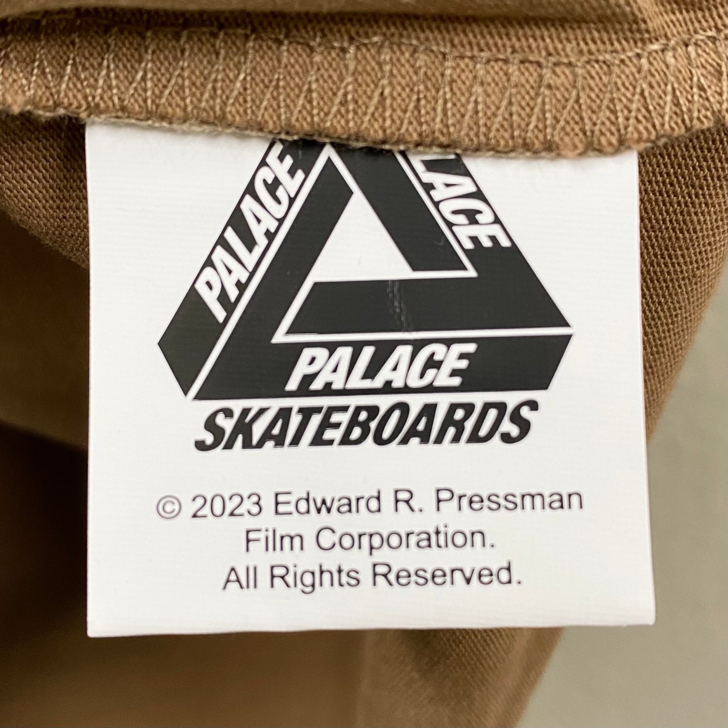 2023 s/s palace american psycho brown t-shirt