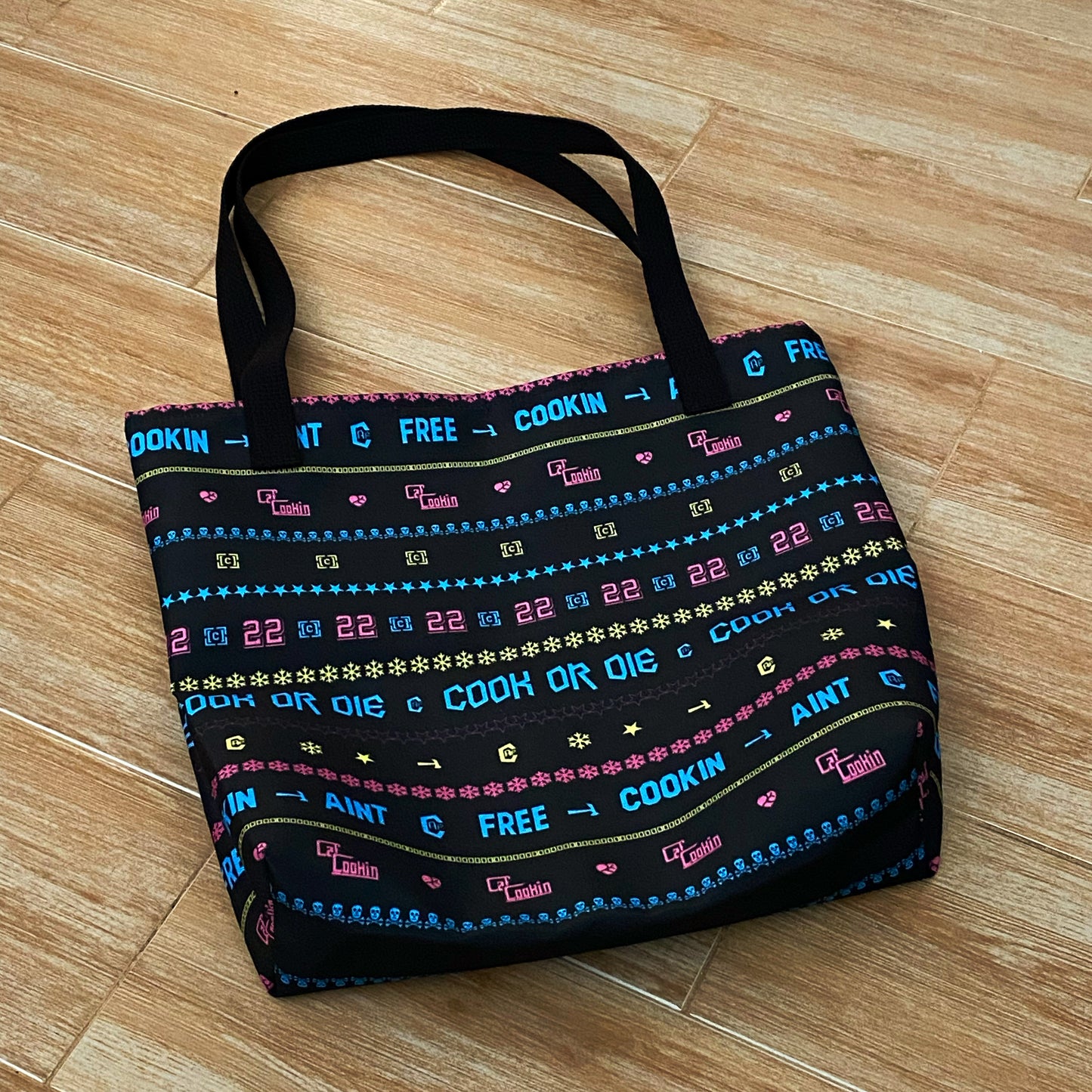 2023 caf too live og black tote