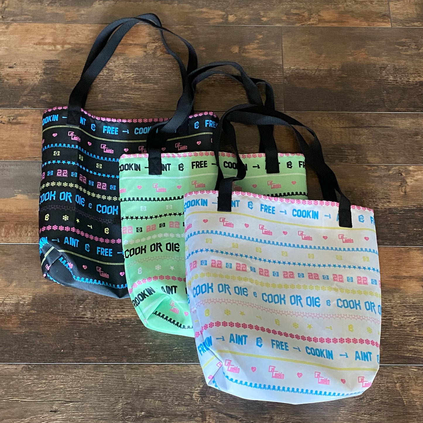 2023 caf too live white tote