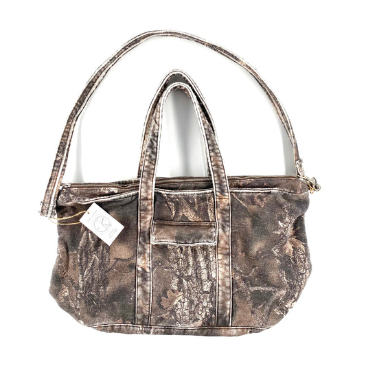 2023 billy hill sasquatch camo utility tote bag